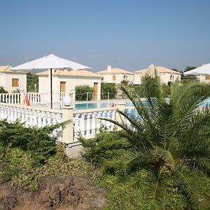 Navarone Beach Apartments
